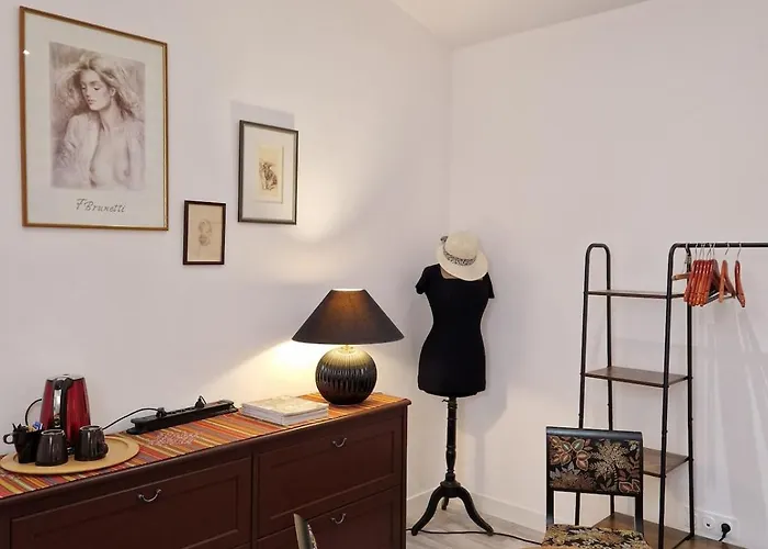 La Maison Des Vendangeurs Libourne